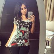 Jimena Sánchez - Boba Fett shirt selfie