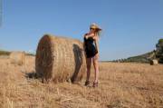 Photodromm - Brigitte - The Harvest 2 - 46