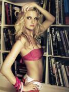 Caroline Trentini.