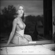 Birds - By Ruslan Lobanov (Model: Olga Alberti) [Brunette, E. European]