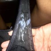 This creamy black cotton gusset is going to my Panty Raffle winner :)