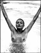 Cameron Diaz topless