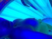 Tanning booth