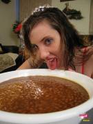 Kelly Divine first baked bean dunk - link to gallery in comments