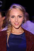 Annasohpia Robb JOIP [S]