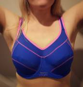 My new SportsBra. I'm off to they gym for its first jump around - hope it holds ok!