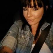 Christy Mack car selfie