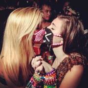 Kandi Mask Kiss