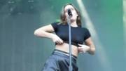 Tove Lo flashes her tits during a concert