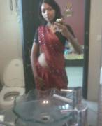 Desi Teen Nude Saree Selfies [ALBUM]