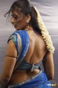 Anushka Shetty sexy back. Again.