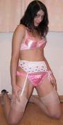 Vana in pink panties