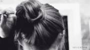 Removing the hair clip [GIF]