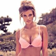 Samantha Hoopes