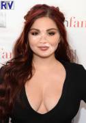 [OC] Ariel Winter