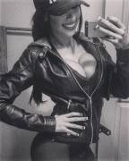 B&amp;W selfie