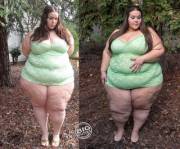 BoBerry Comparison...in a sexy green dress