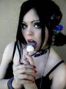 pierced lolly