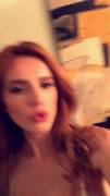 Bella Thorne bouncy tits.