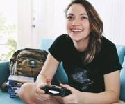 Violett Beane is a Gamer Girl [x-post r/ViolettBeane]