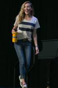 [Arrow] Katie Cassidy - 'Heroes &amp; Villains Fan Fest San Jose - Arrow Panel' -