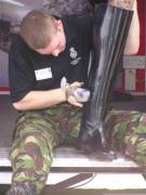 Boot polisher