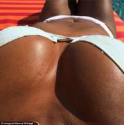 Serena Williams's big melons