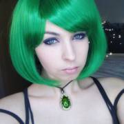 GREEN