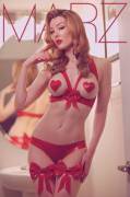 Big red bows