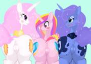 Royal Booties [Princess Celestia][Princess Cadance][Princess Luna] (artist: ponylicking)