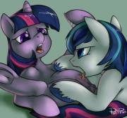 Shining Armor oral sex Twilight [M/F][incest] (artist: ponypron)