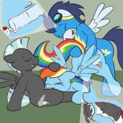 [Rainbow Dash x Soarin x Thunderlane] Pegasi Threeway 