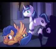 prepare ur anus [Flash Sentry][Shining Armor][M/M] (artist: strawberry twinkie)