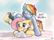 Just relax [Rainbow Dash][Fluttershy][F/F][futa] (artist: cobalt snow)