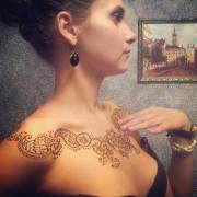 Henna - Across the Chest