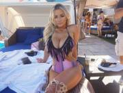 Pool Party Bimbo