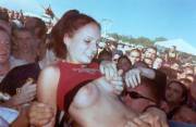 Concert groping pics