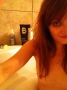 [f]irst post, xposted to r/gonewild
